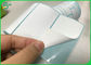 ที่ว่างเปล่าสีขาวกันน้ำความร้อนฉลากสติกเกอร์กระดาษม้วนตนเองกาวกระดาษบาร์โค้ด
